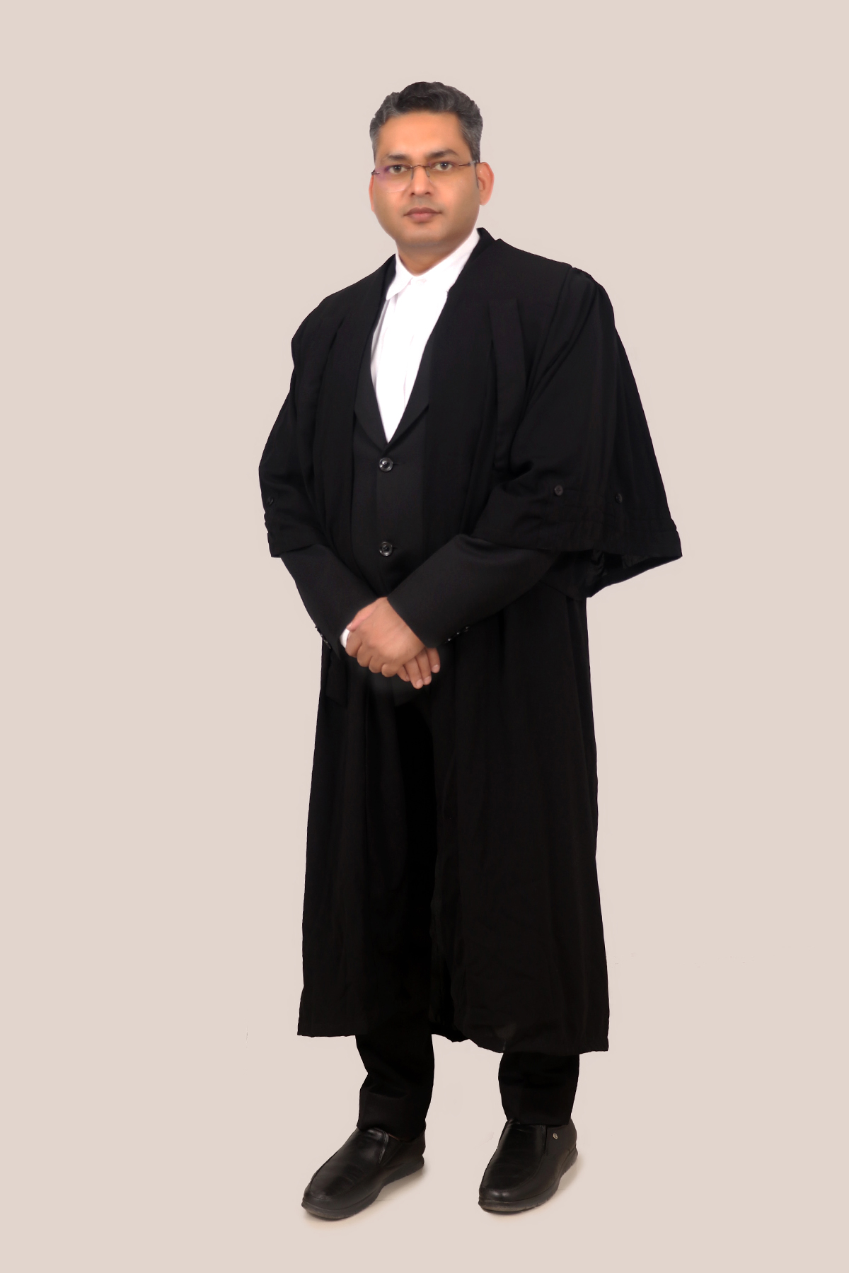 Advocate Akhlesh Gautam - High Court Advocate